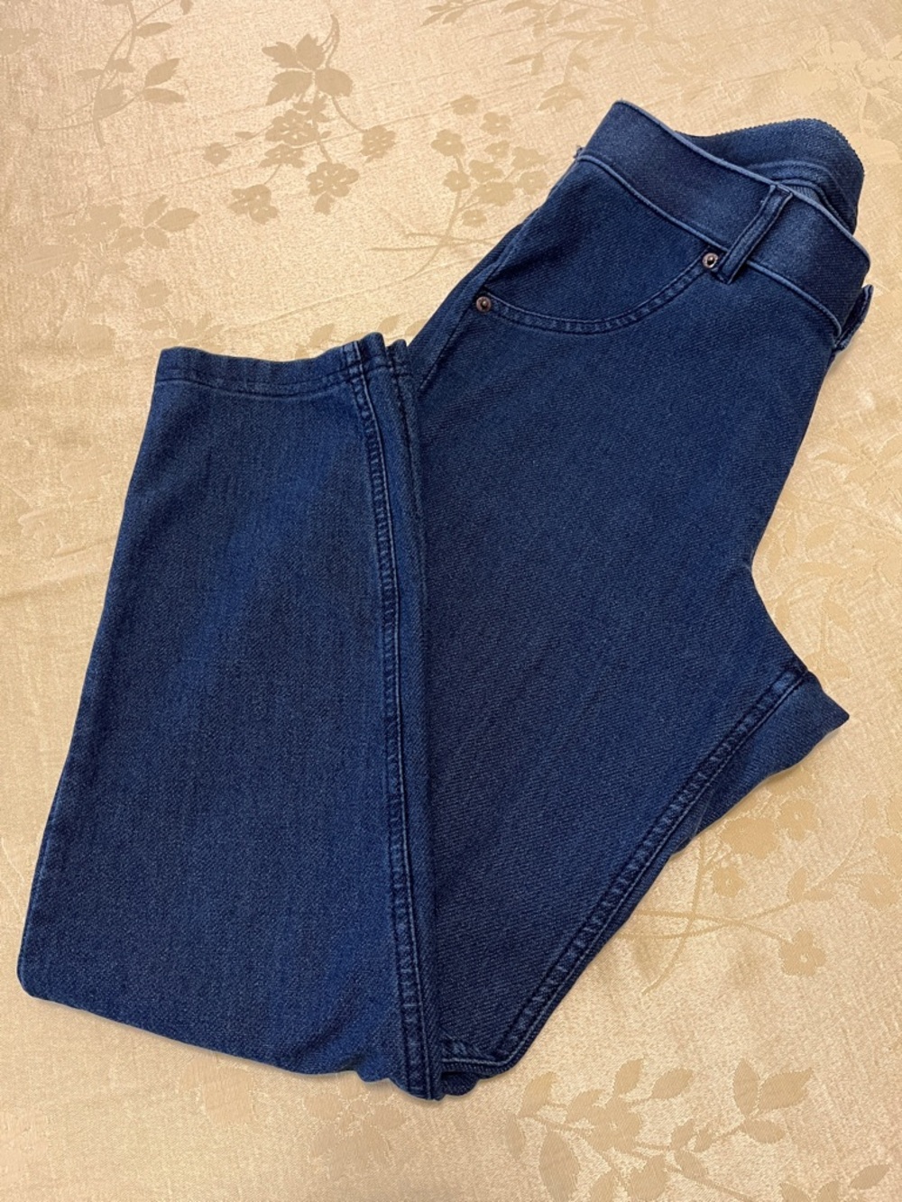 HUE Dark Blue Stretch Jeggings